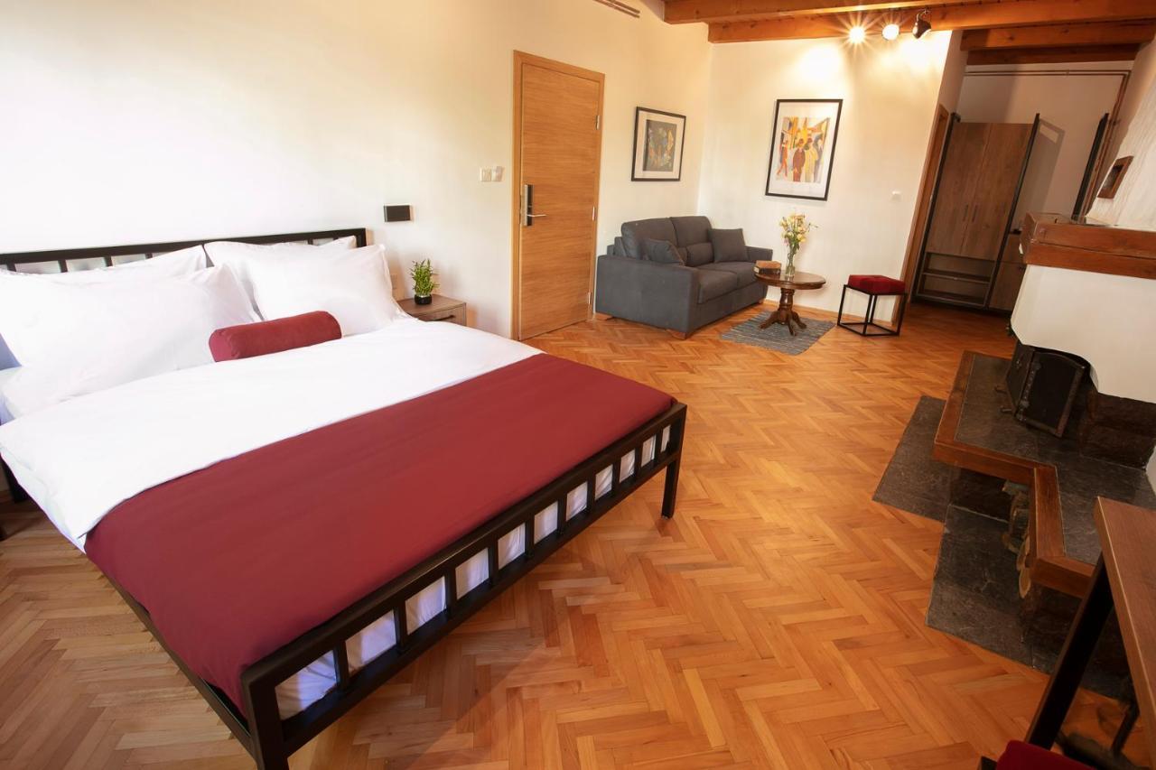 Grand Boutique Hotel Pristina Extérieur photo