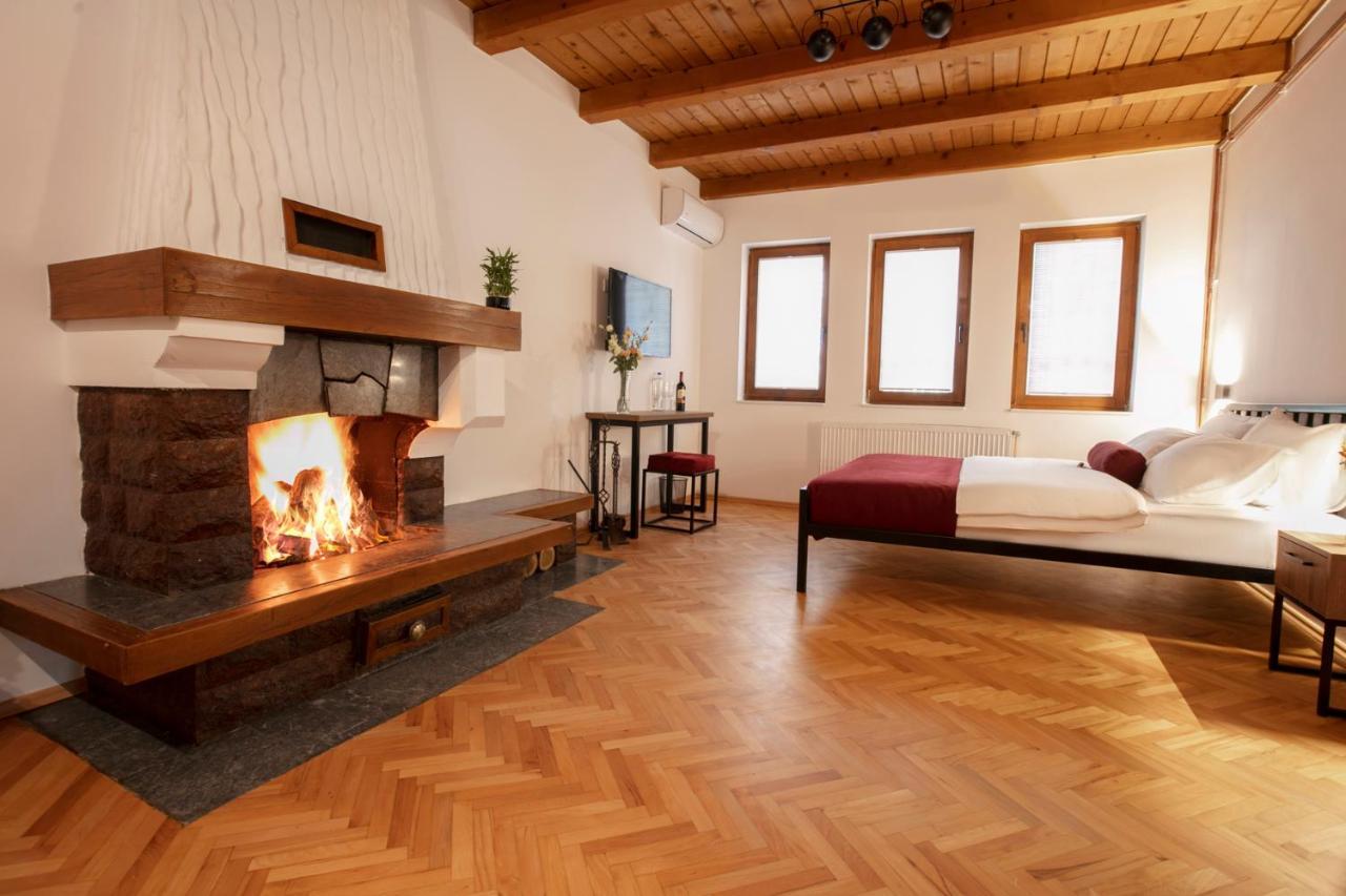 Grand Boutique Hotel Pristina Extérieur photo